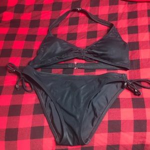 Black bikini